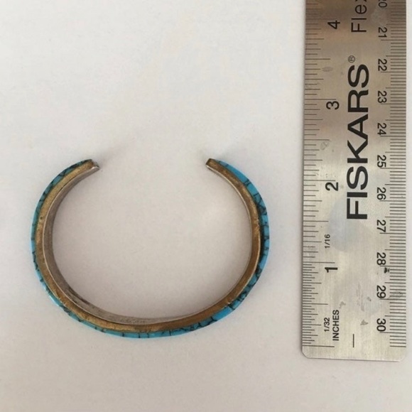 Vintage Sterling Silver Native American Turquoise Cuff Bracelet - Picture 6 of 12
